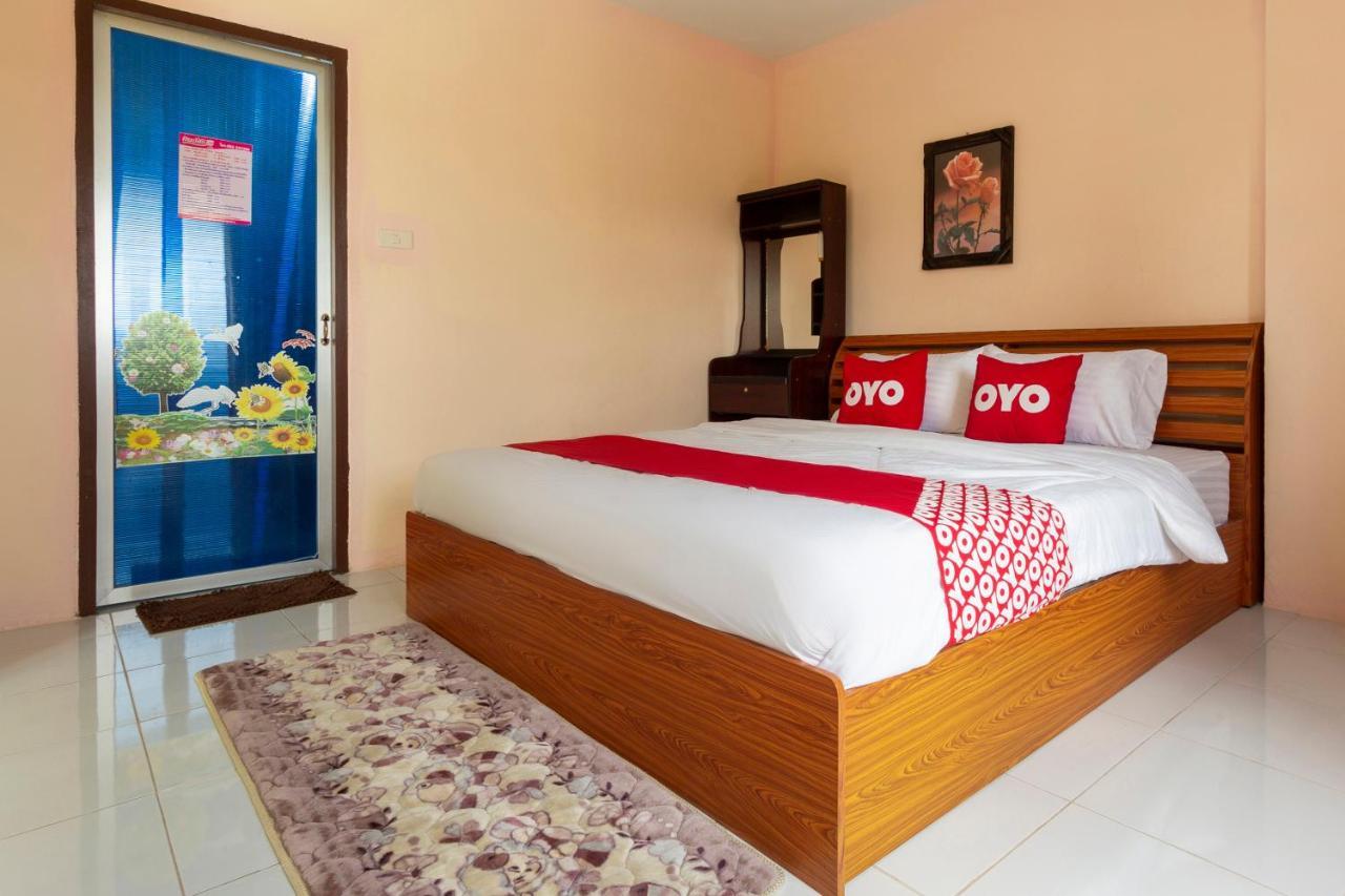 โอโย 75356 ทิพย์สิริ ลอดจ์ Hotel เชียงใหม่ ภายนอก รูปภาพ