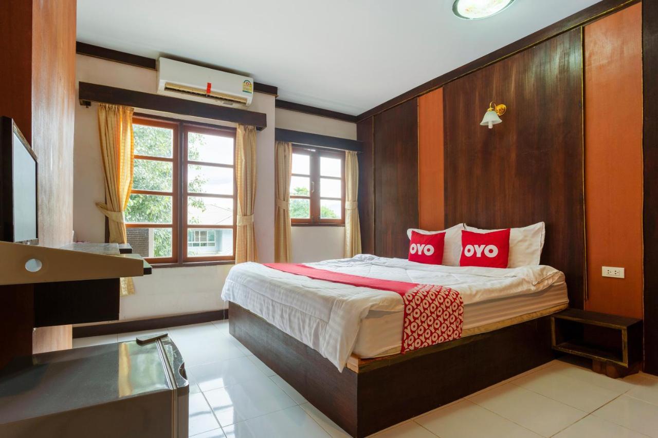 โอโย 75356 ทิพย์สิริ ลอดจ์ Hotel เชียงใหม่ ภายนอก รูปภาพ