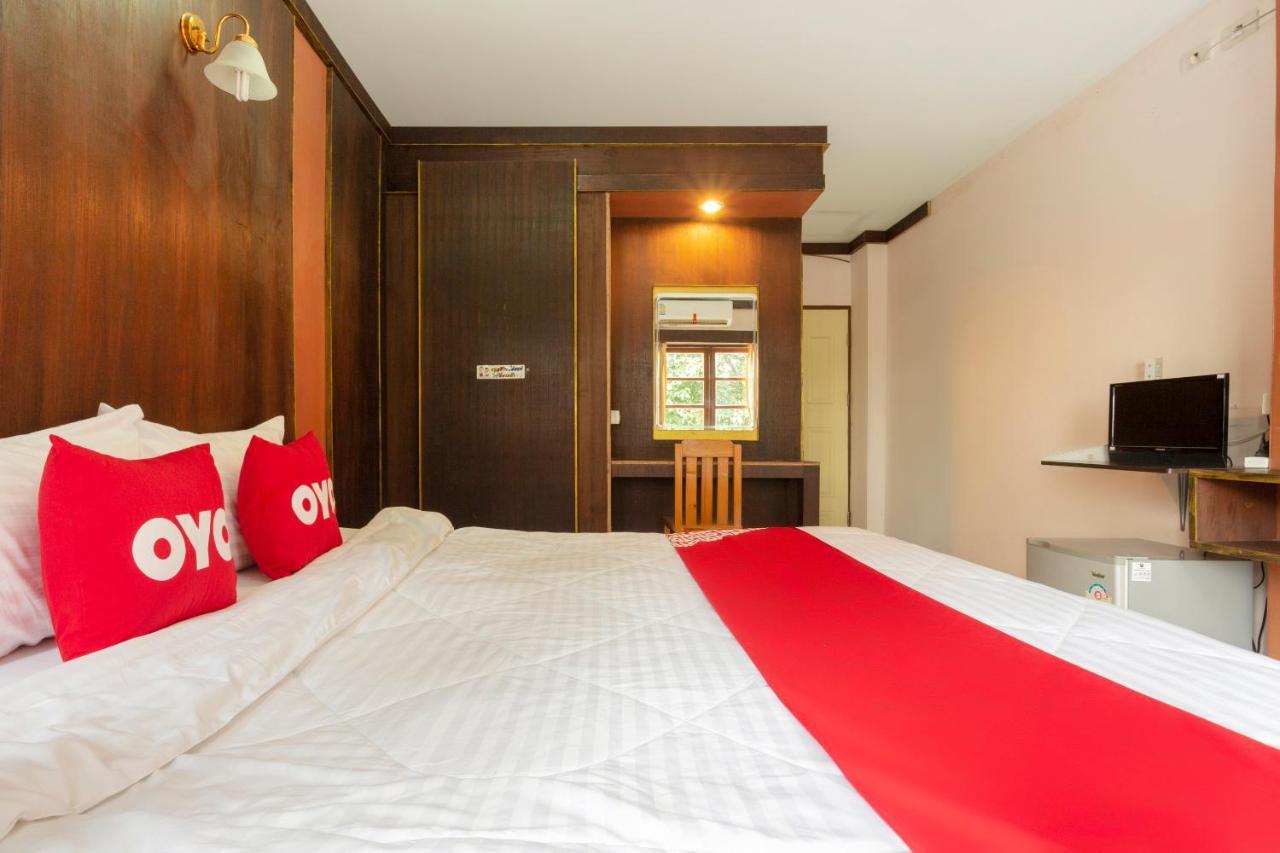 โอโย 75356 ทิพย์สิริ ลอดจ์ Hotel เชียงใหม่ ภายนอก รูปภาพ